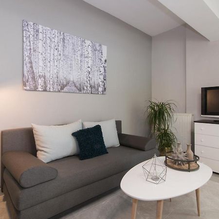 Valentine'S Modern Apartment Закинтос Екстериор снимка